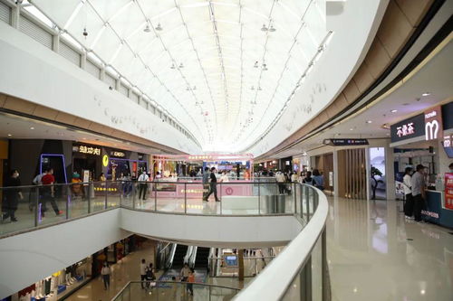 福清代市長(zhǎng)帶隊(duì)巡訪商貿(mào)一線，為市場(chǎng)復(fù)蘇注入強(qiáng)心劑